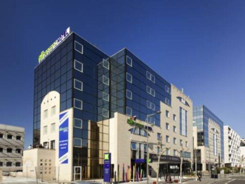 Ibis Styles Bordeaux Centre Meriadeck Exterior foto