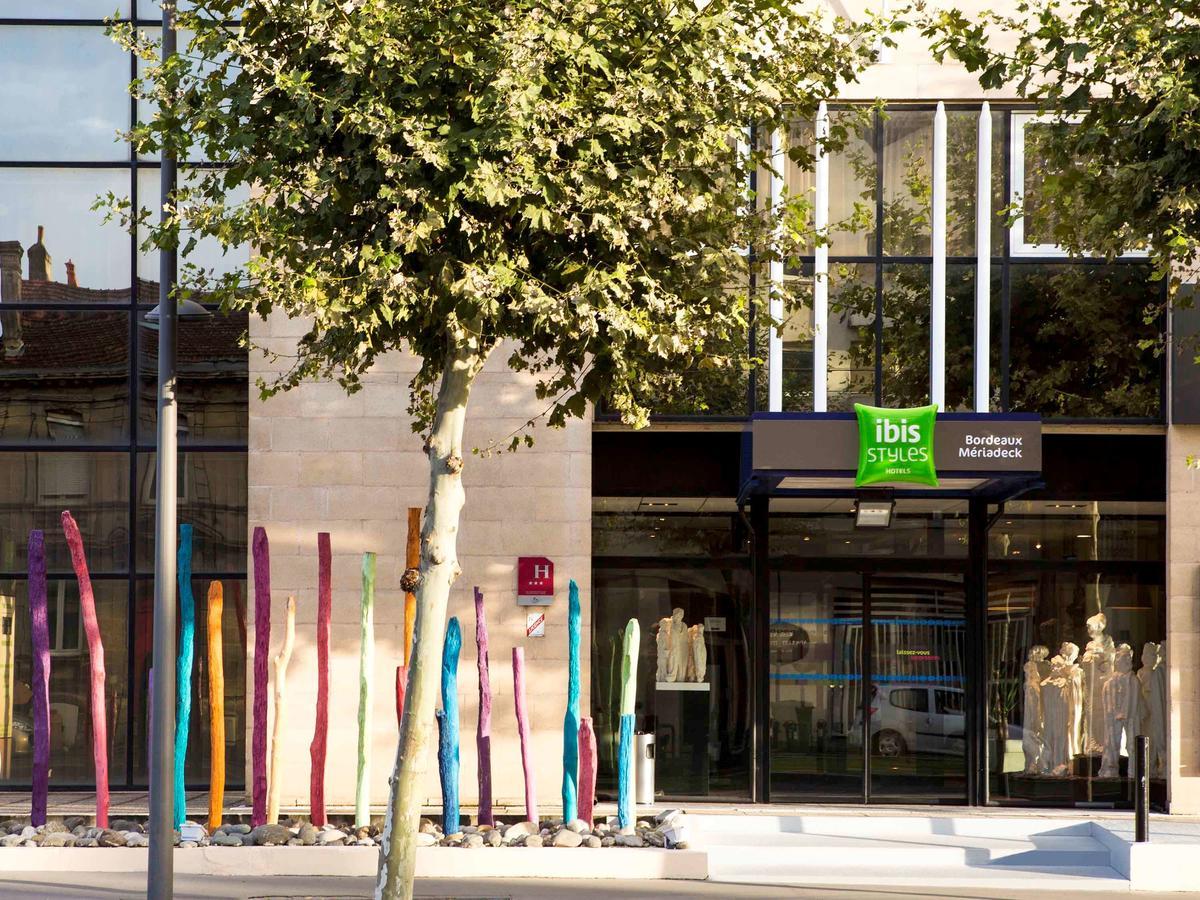 Ibis Styles Bordeaux Centre Meriadeck Exterior foto